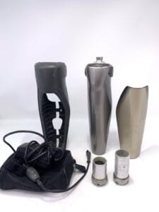 أنواع الأطراف الصناعية فوق الركبة